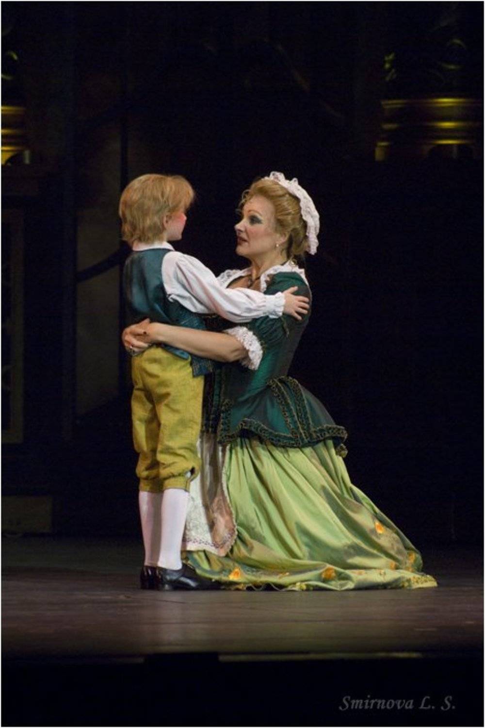 Миссис Чайтон. Автор: Slaura , Slaura