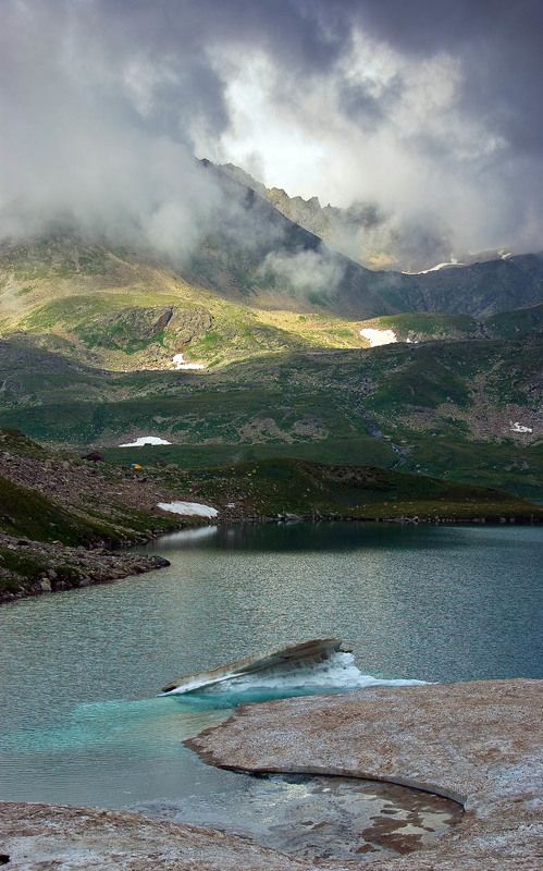 озера, кавказ, горы льды оз. Безмолвияphoto preview