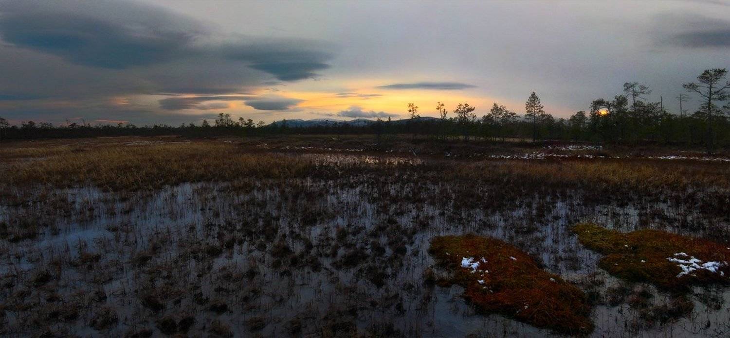 Ялпингнёр. Лентикуляция небес. Автор: Alexander Gil северный урал, гора ялпингнёр, лентикулярные облака, Alexander Gil