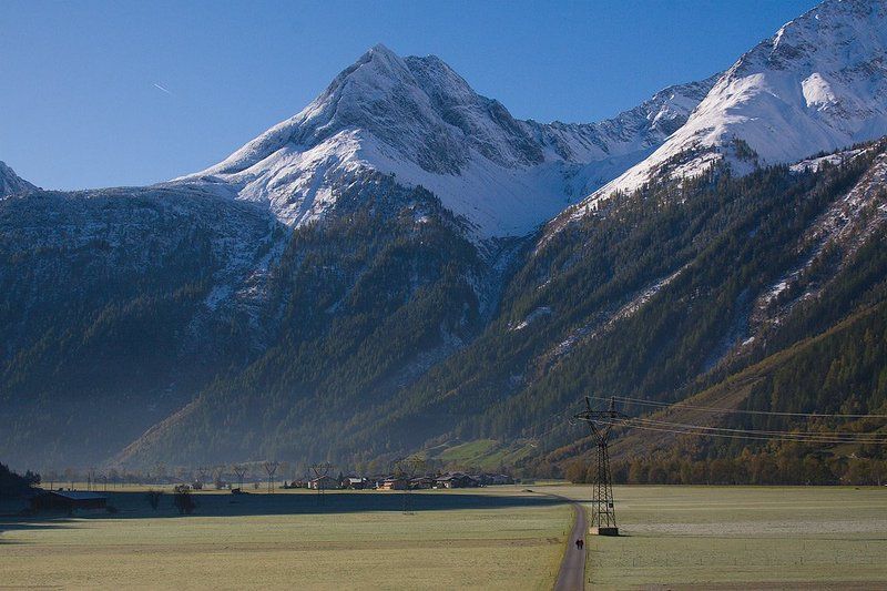 утренняя прогулкаphoto preview