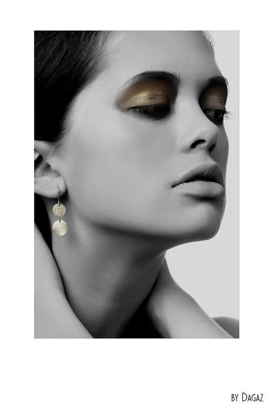 nf-models,model,laodika slavgorodskaya,lao slavgorodskaya,dagaz Laodika Slavgorogskaya - Black & Goldphoto preview