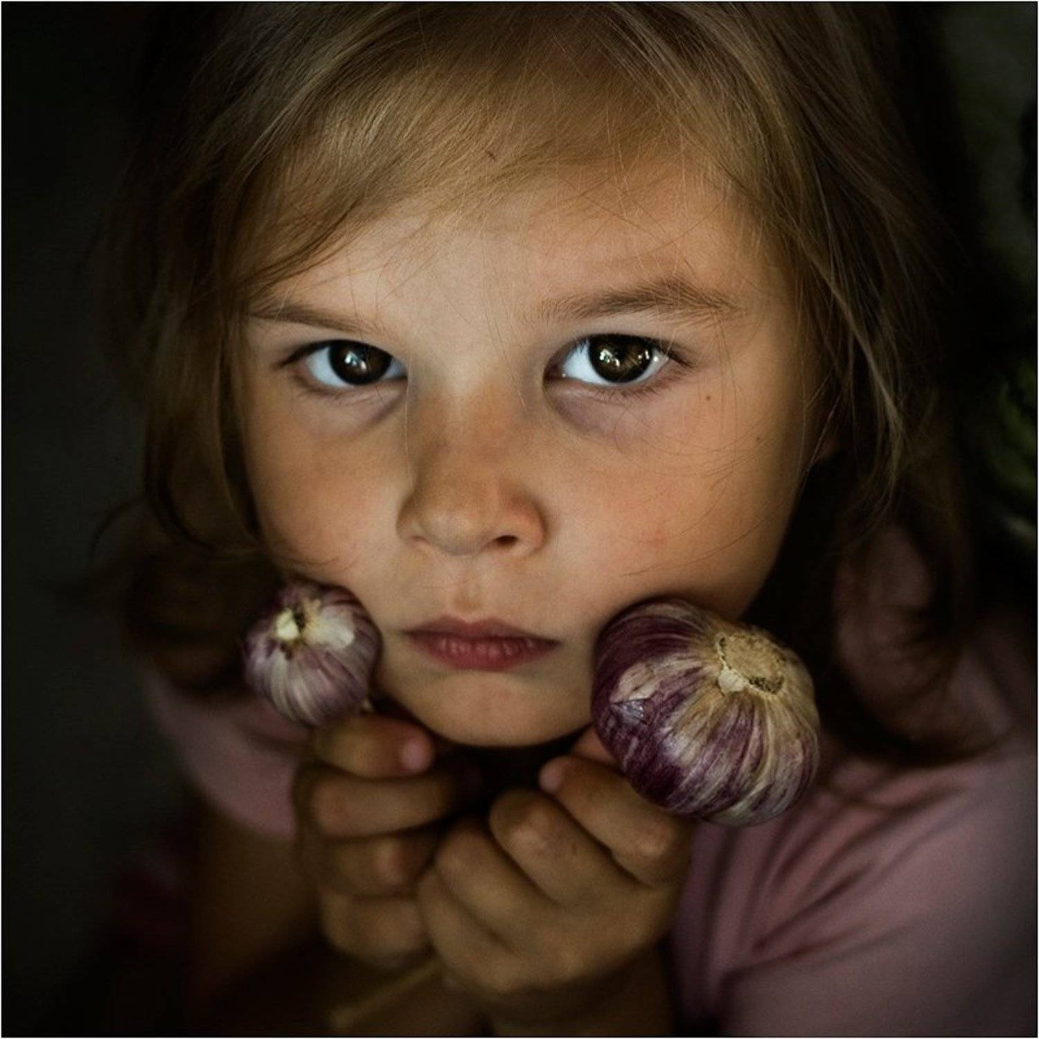 shalapai-art, шалафаев илья, грипп, чеснок, дети, взгляд, глаза, shalapai-art