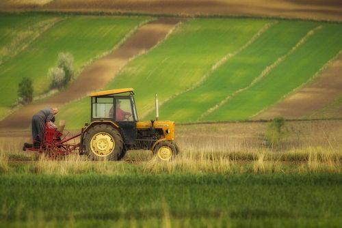 Tractor