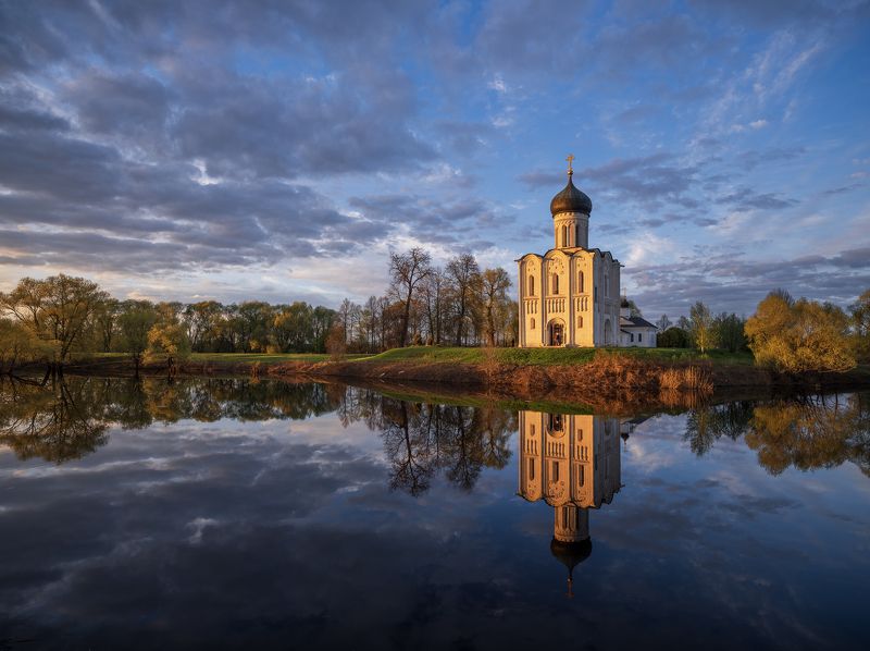 покрова на нерли, боголюбово, весна, апрель Весна у Покроваphoto preview