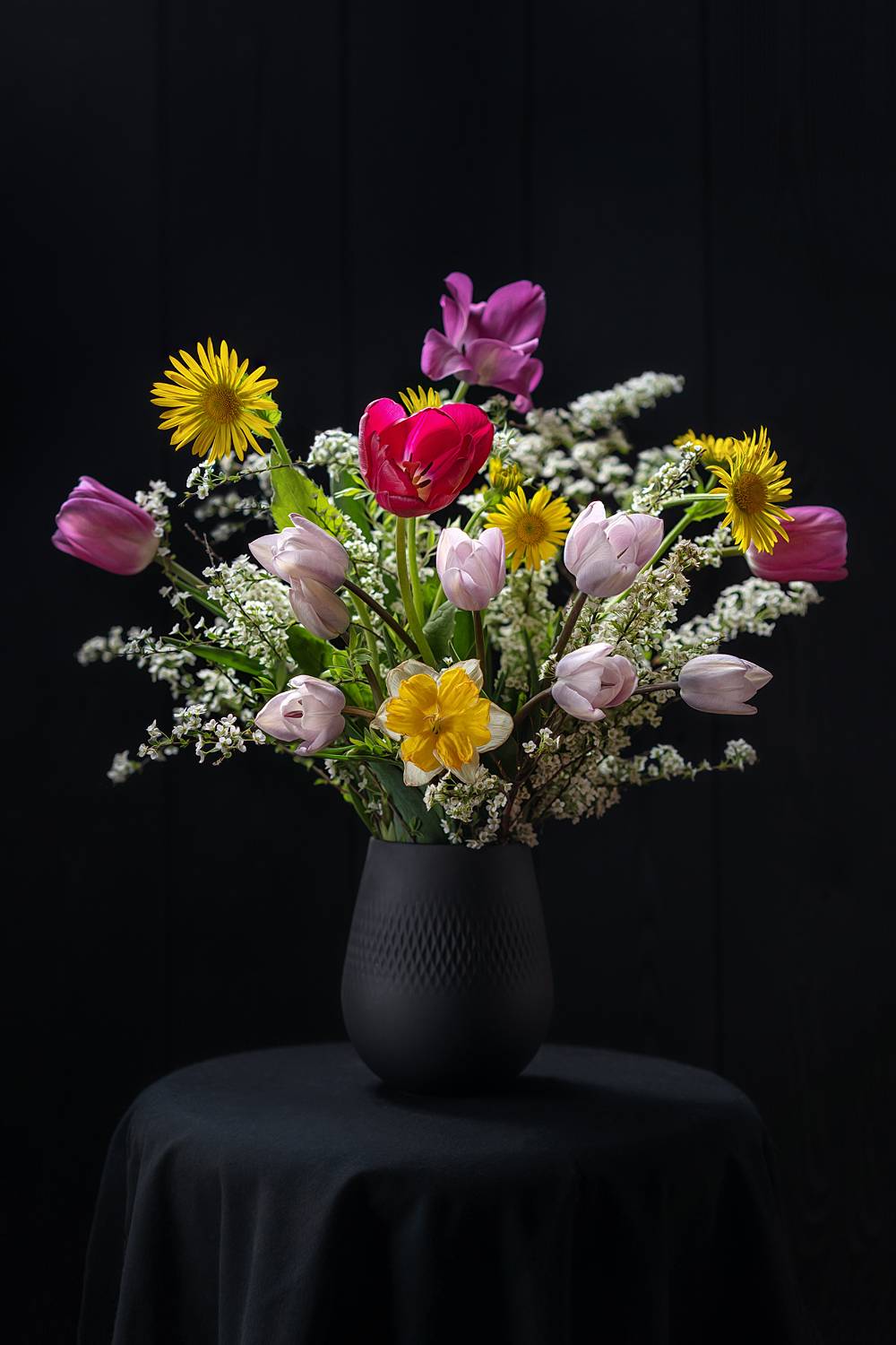 Автор: Ольга Яр букет, цветы, тюльпаны, черный, Ольга Яр