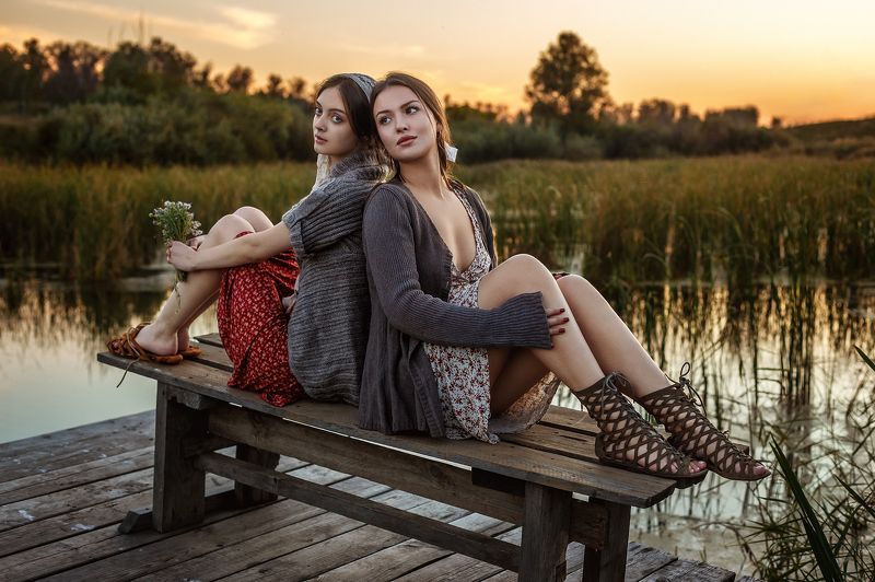 Арина и Алёнаphoto preview