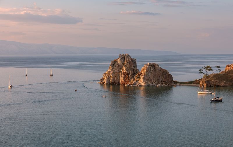 ольхон, шаманка, бурхан Ольхон, скала Шаманка, мыс Бурханphoto preview