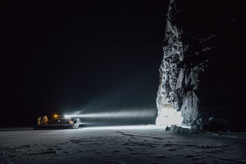 бпйкал, лед, грот, хивус 20 тысяч лье под водойphoto preview