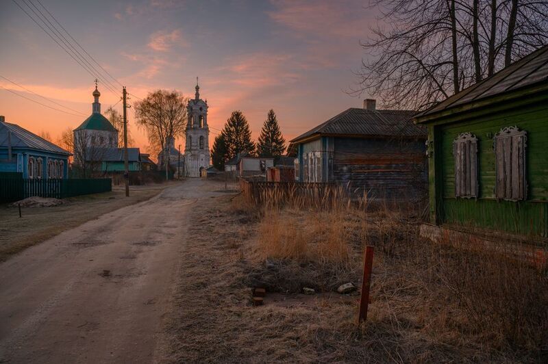 россия, погост, весна, рязанская область, храм, церковь, православие, село, утро, восход, рассвет Рано утром на рассветеphoto preview