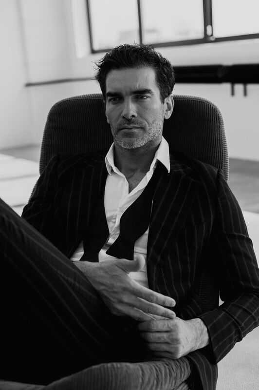 мужчина, мужская съемка, мужской портрет, черно-белая фотография, male, male portrait photo preview