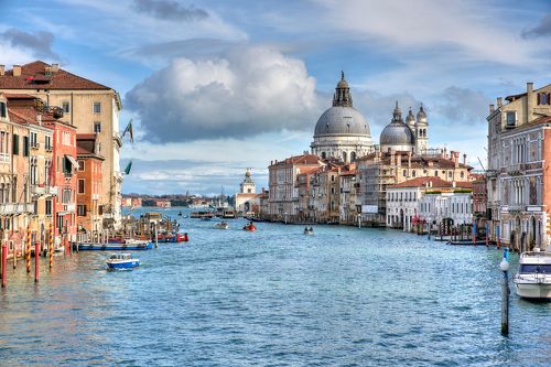 вид на Santa Maria della Salute