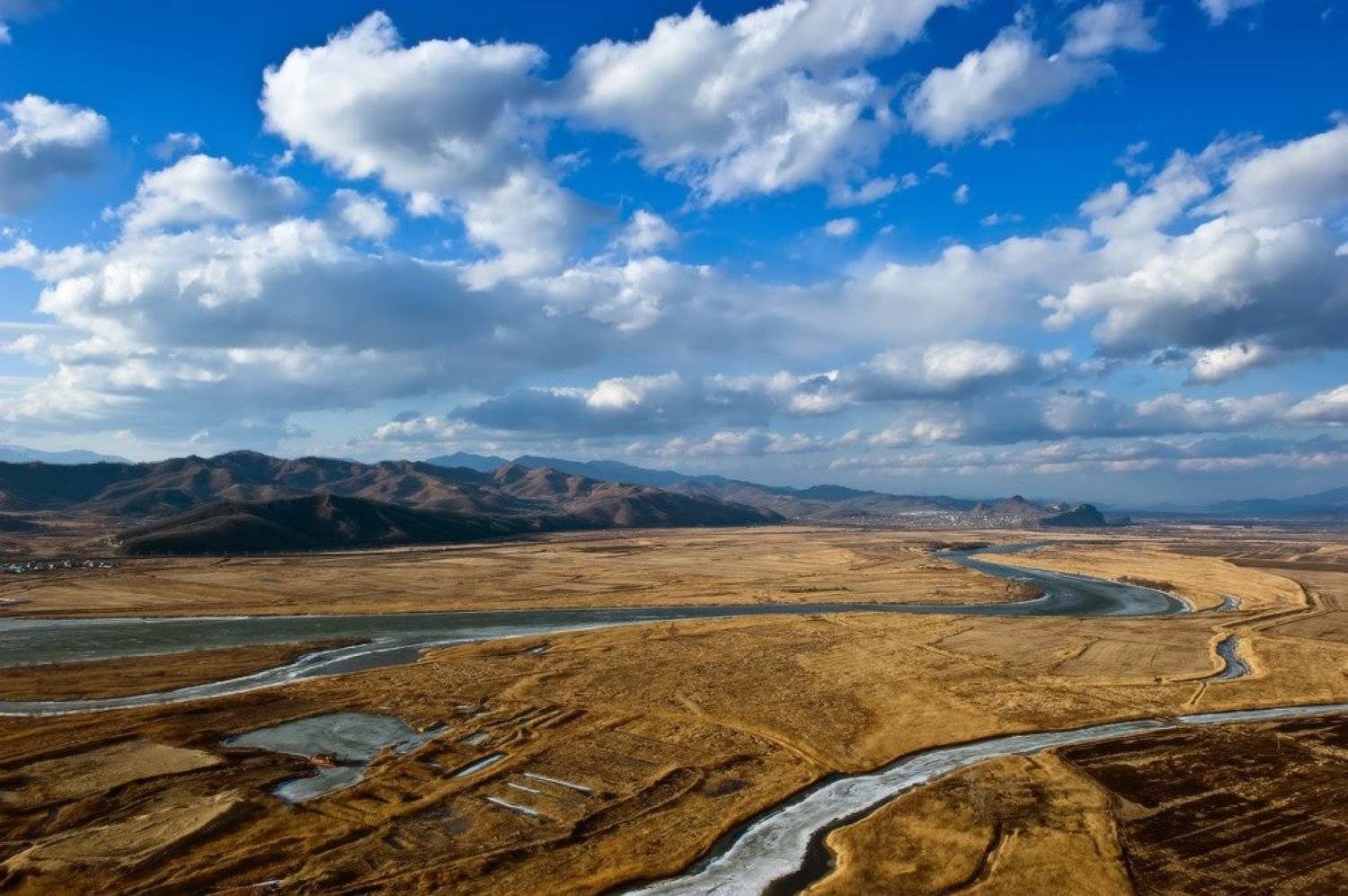 Весна над Сучанской долиной. Автор: Владимир , Владимир