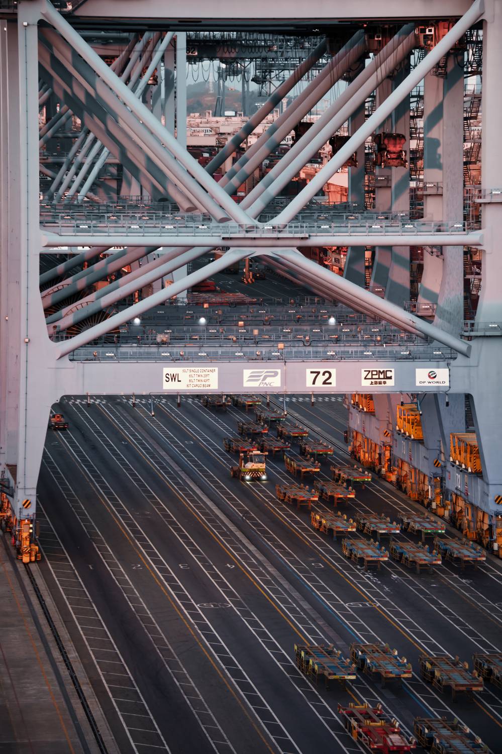 #Iron #Metal #Bridge #List of nonbuilding structure types #Engineering #Overpass #Steel #Building material #Highway #Aluminium, Shpek Andrey