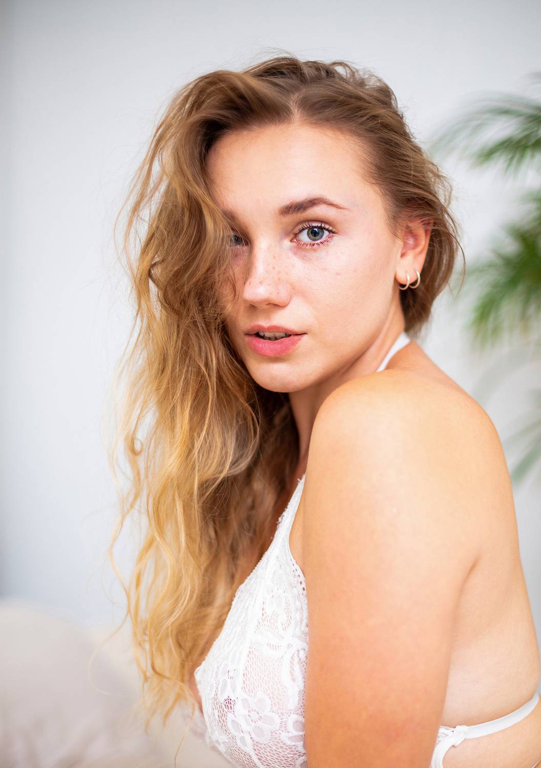 Ostentacja_. Автор: Gregor portrait, woman, studio, ostentacja, model, pose,, Gregor