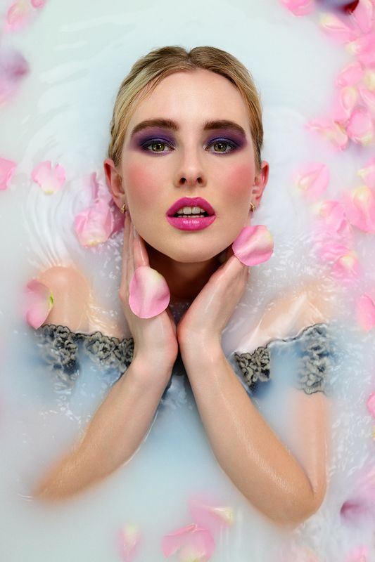 ванна, bath, молоко, milk, розы, roses, апельсины, oranges, лепестки, petals Молоко/Milkphoto preview