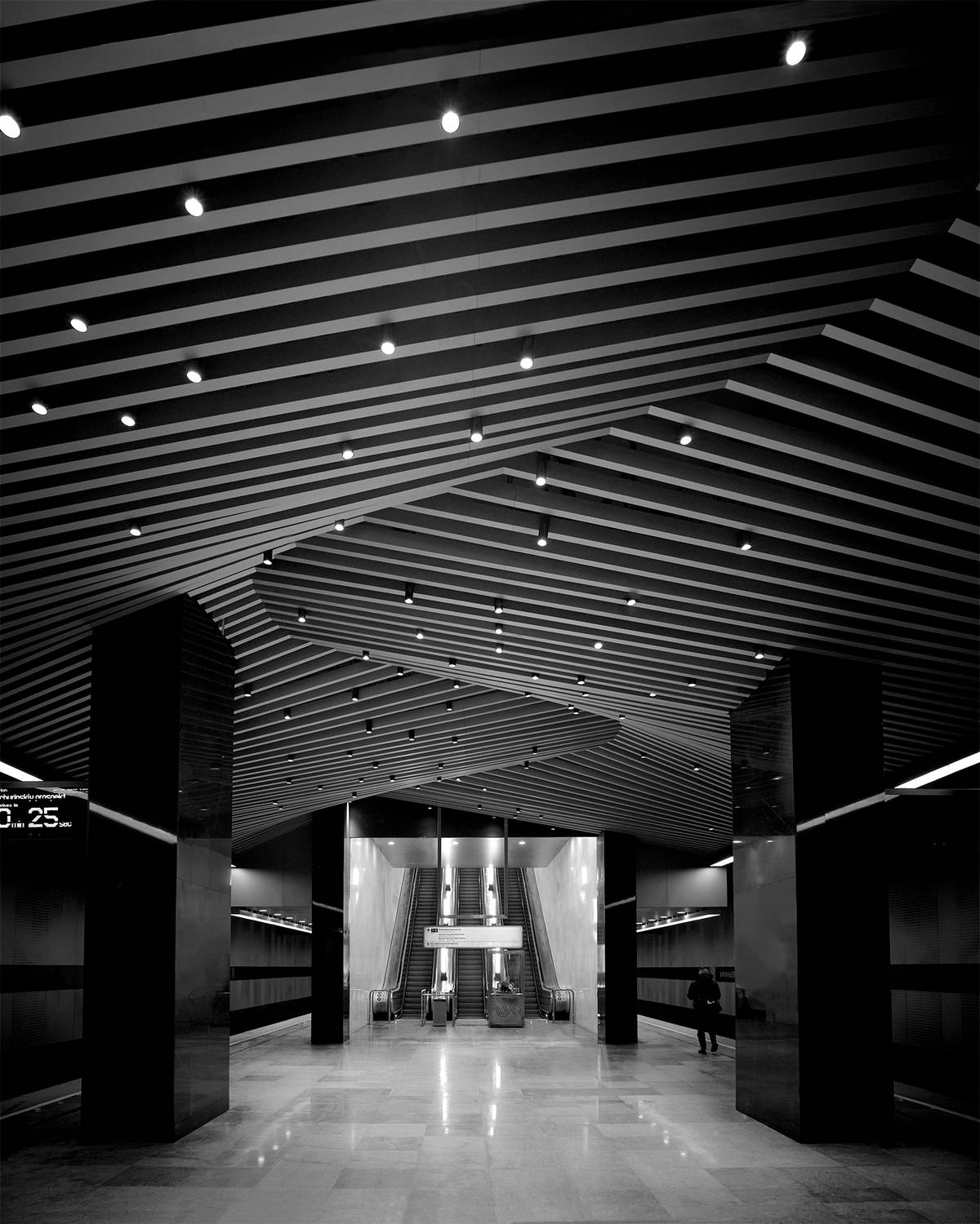 Архитектура интерьера, метро, станция, транспорт, черно-белое, дизайн интерьера, метро Москвы, московское метро, Interior architecture, metro, station, transport, black and white, interior design, undergroung, BNW, Moscow metro, Лебедев Кирилл