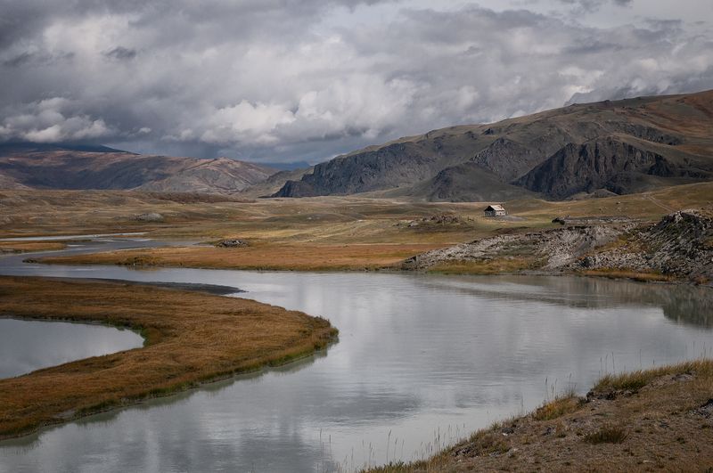 С долиной наединеphoto preview