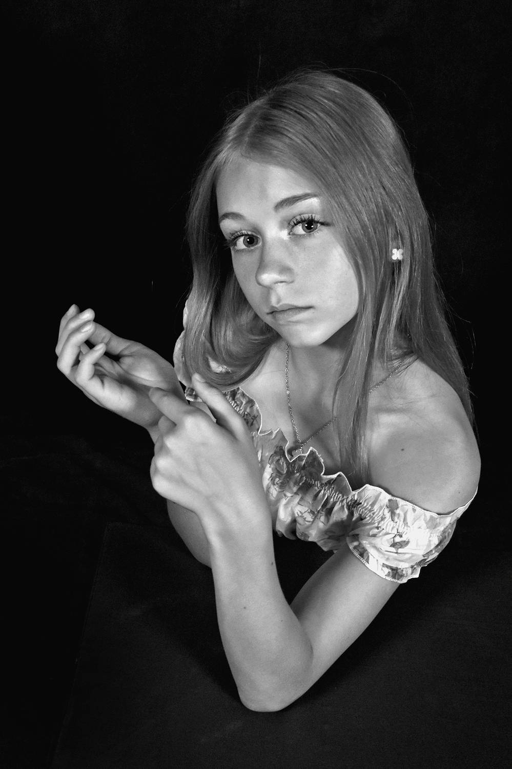 Четырёхлистник. 2025. Автор: Николай Смоляк девушка, портрет, глаза, взгляд, чб, апатиты, Николай Смоляк