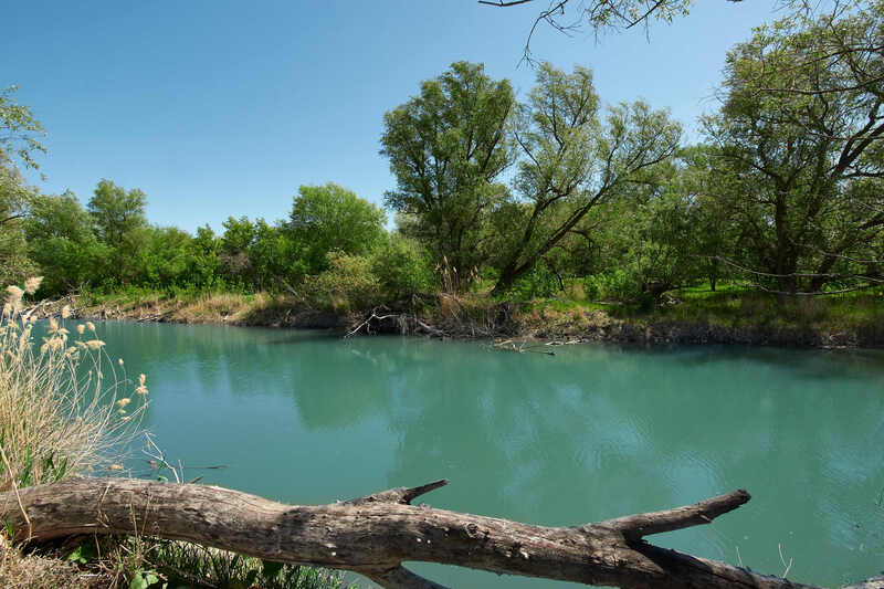 меловые горы, речка голубая, волгоград, россия. Речка Голубая на меловых горахphoto preview