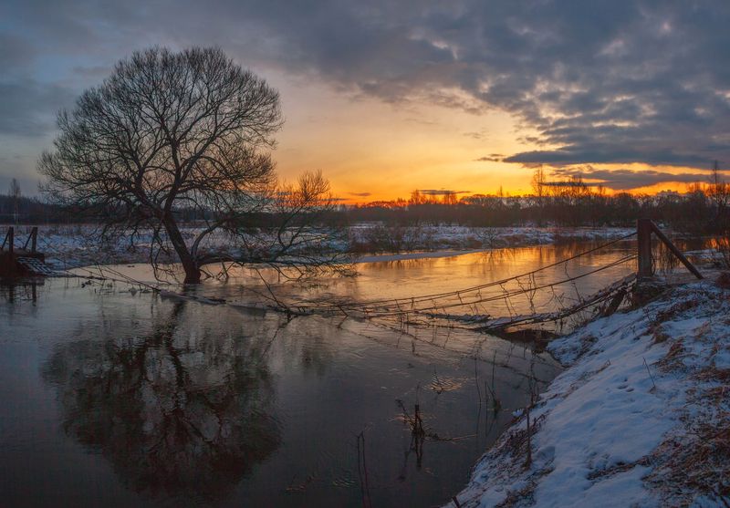 разлив, река, рассвет , осень photo preview