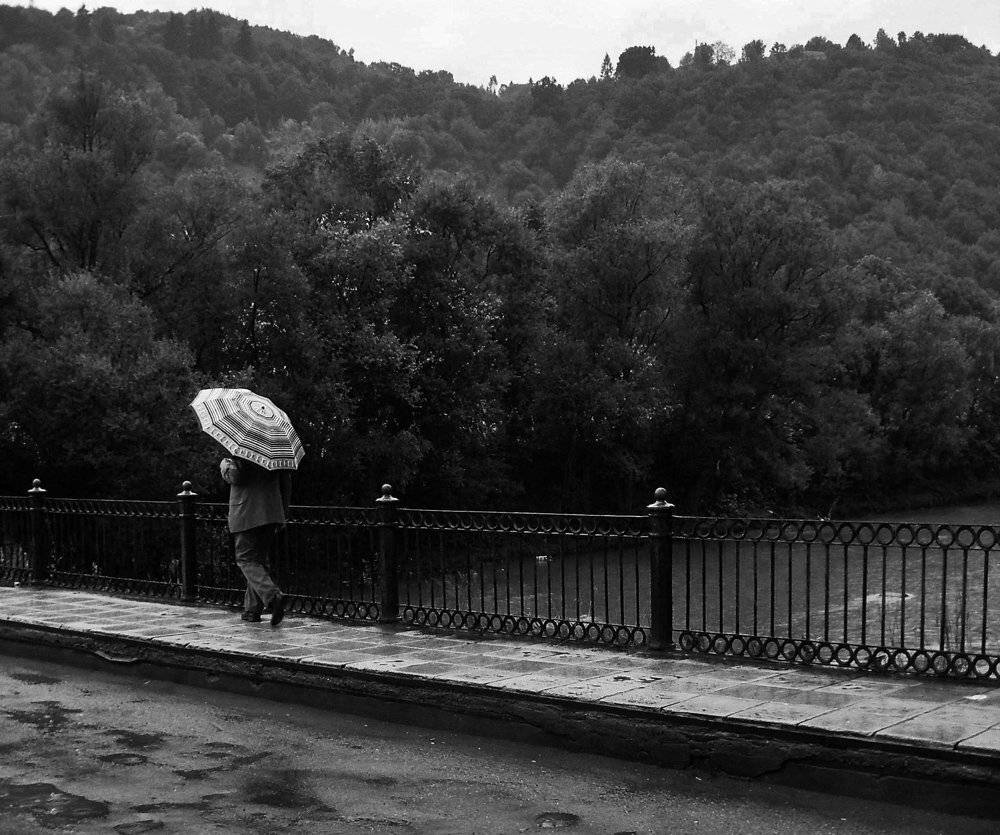 зонтик,мост, mariana