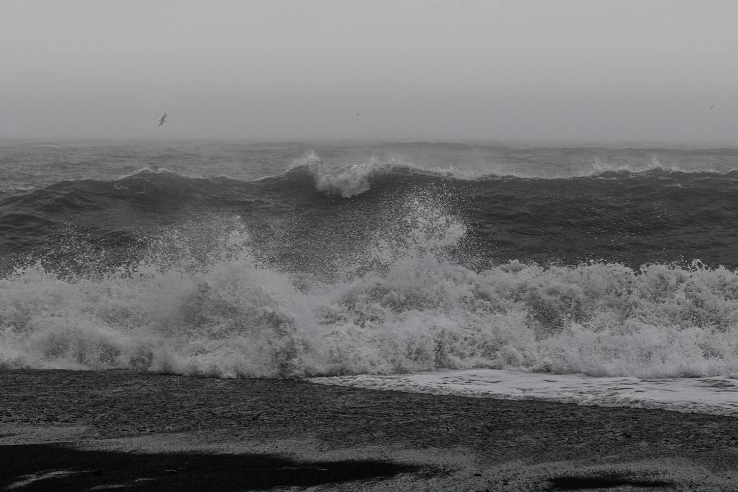 The cry of the sea. Автор: Josefa Calzado Canelada seascape, blackandwhite, bnwphotography, ocean, waves, minimalism, moody, fineartphotography, nature, longexposure, dramatic, textures, coastline, monochrome, landscape, Josefa Calzado Canelada
