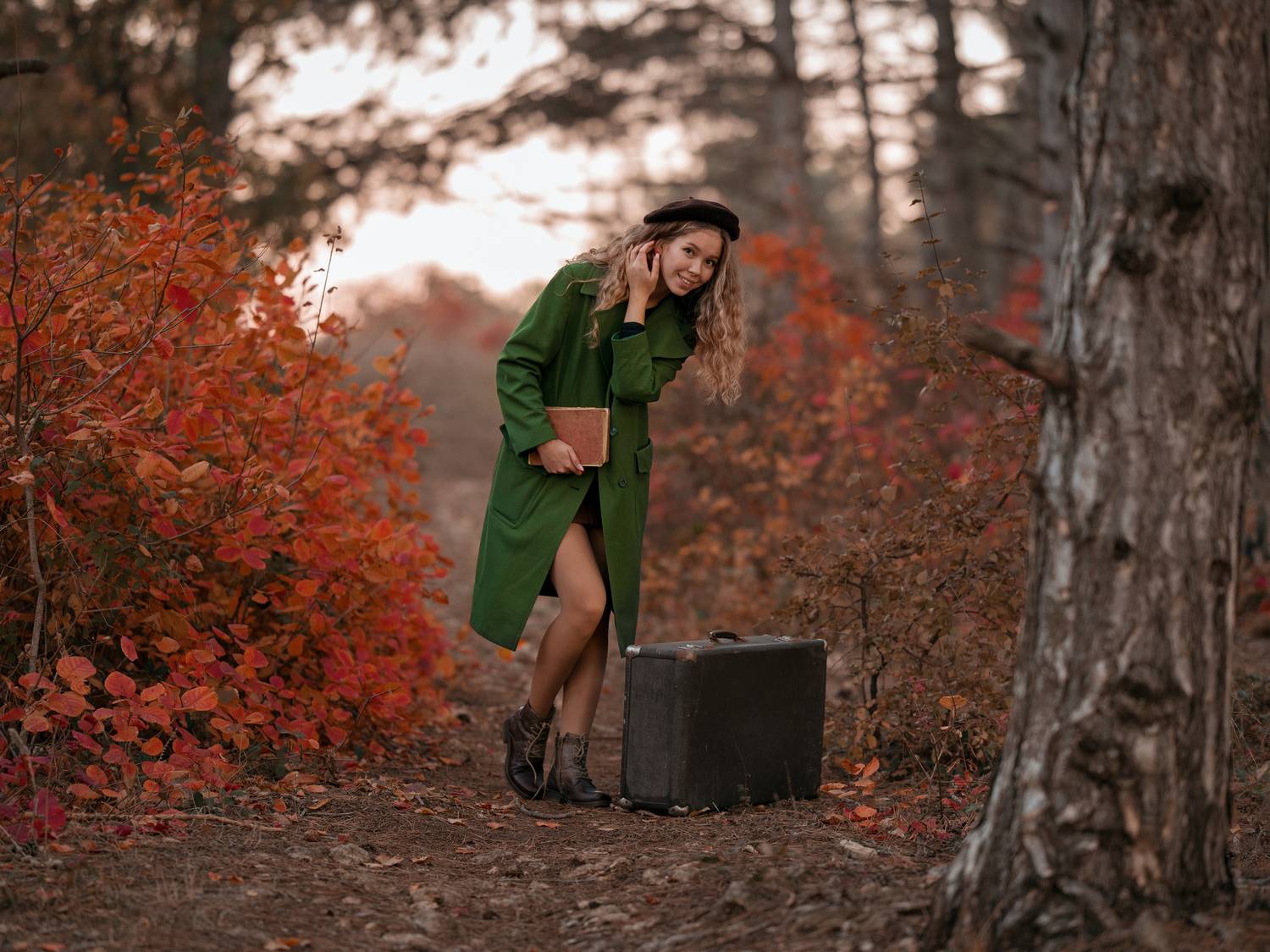 осенний лес, женский портрет, В осеннем лесу, Сапун гора, Александра Погребняк