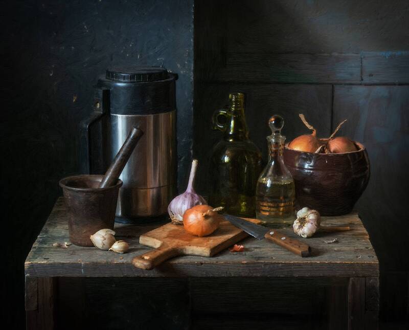 Неприбранный стол..photo preview