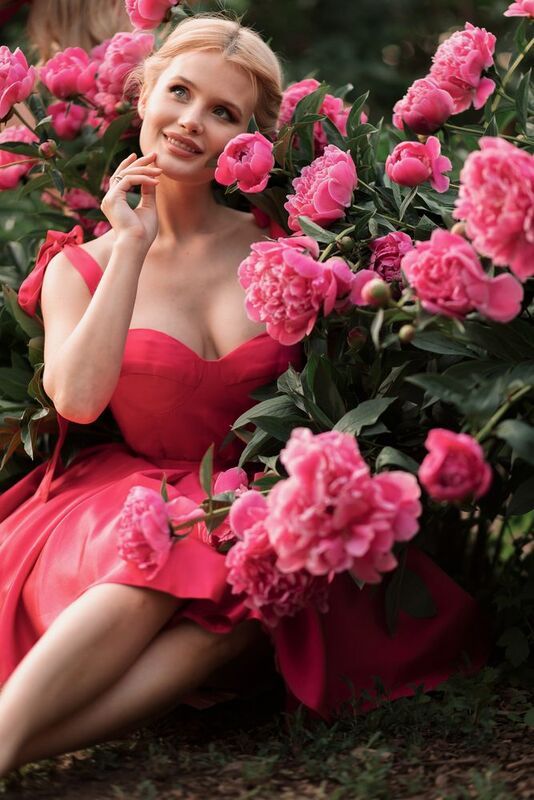 цветы, девушка, лето, пионы пиончикphoto preview