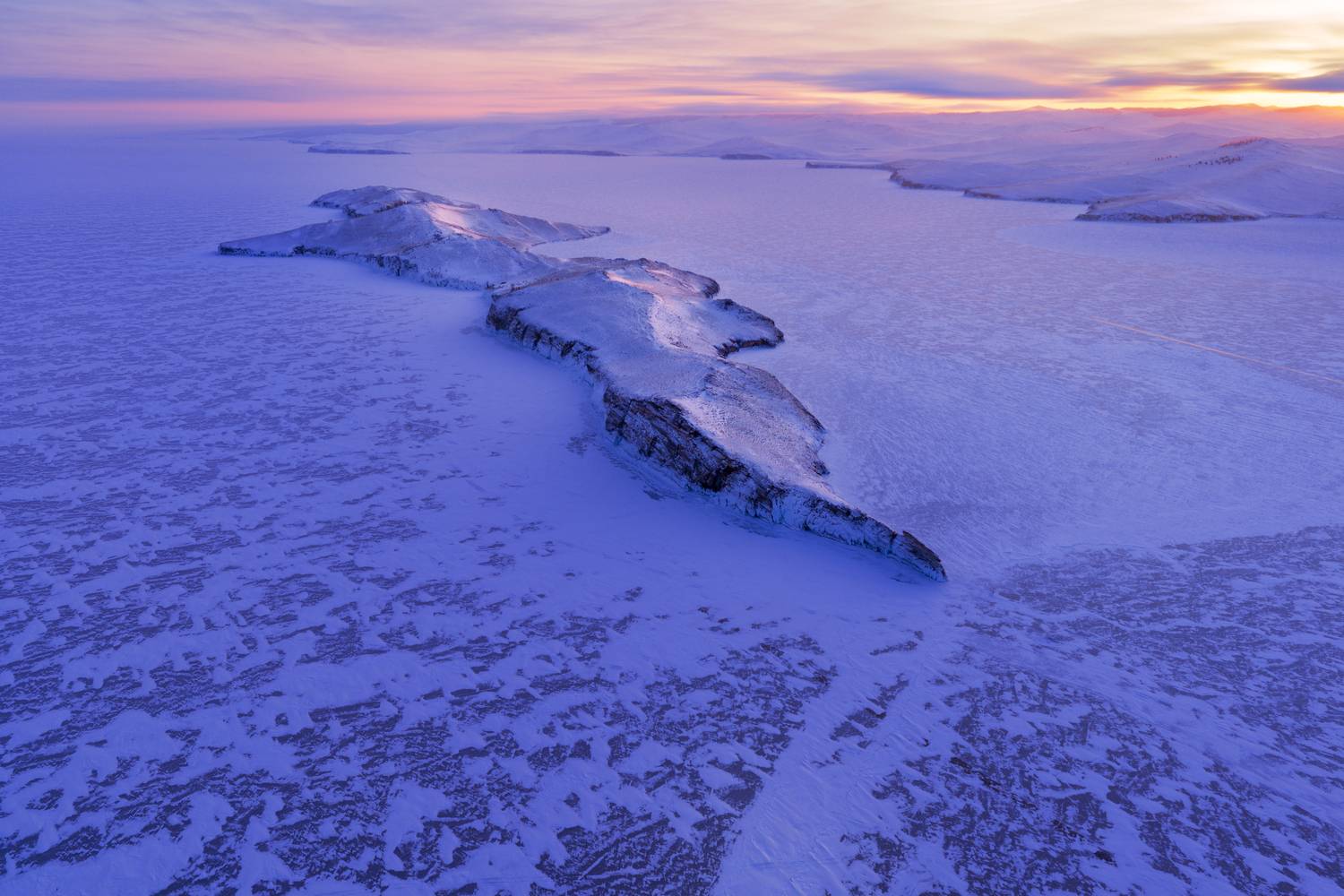 Baykal. Автор: Armen Maitesian Baykal, Armen Maitesian