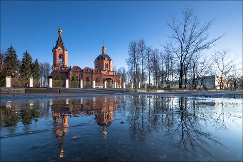 Россия. Москва. Храм Святого Великомученика Димитрия Солунского.