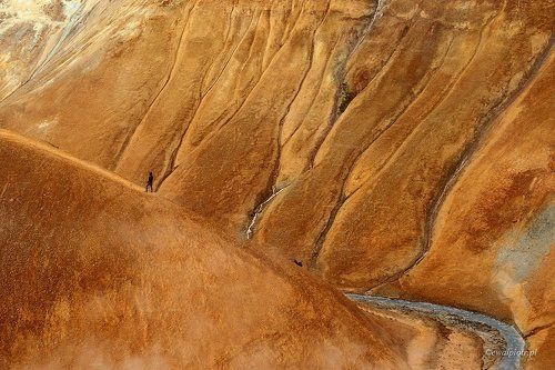Colorfull hills of Iceland