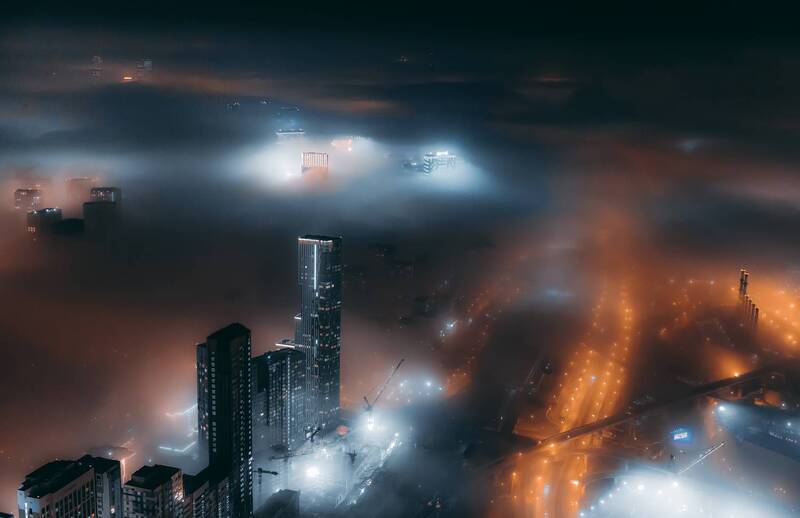 Туман окутал городphoto preview