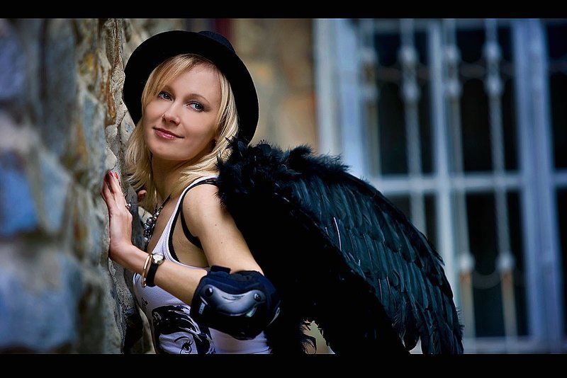 black, angel photo preview