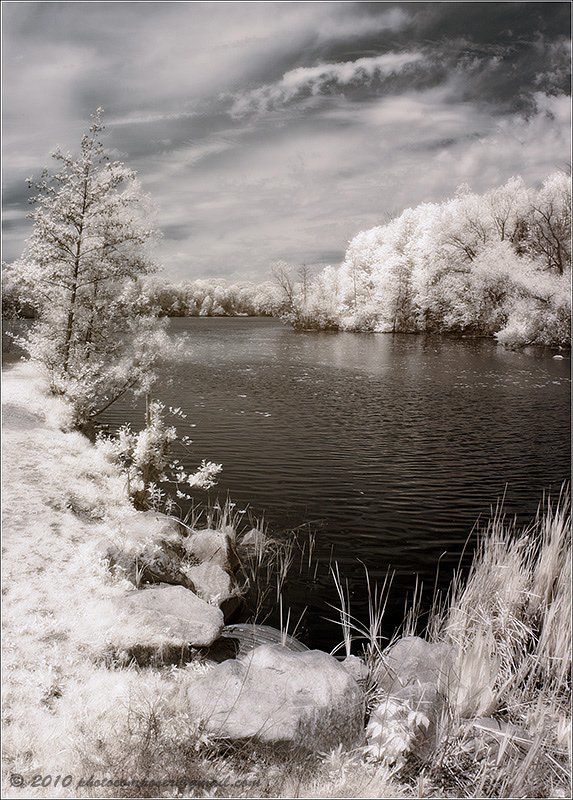 White and hot air...photo preview