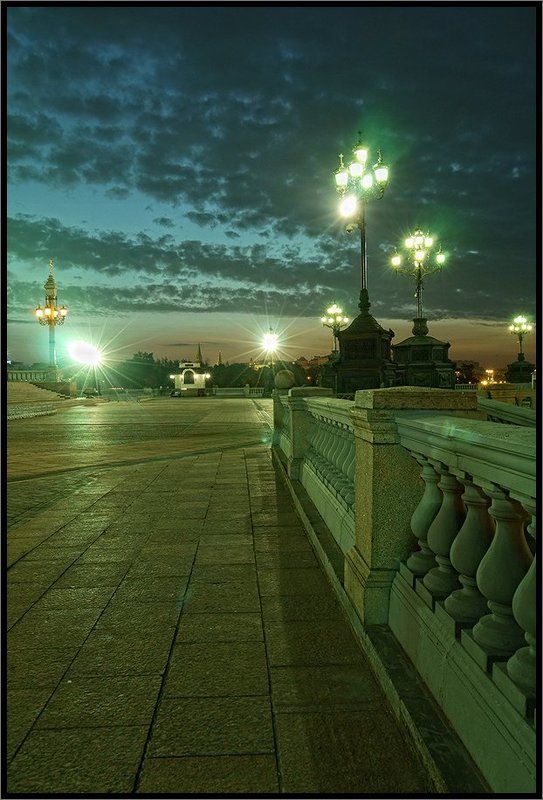 Из ночных прогулокphoto preview