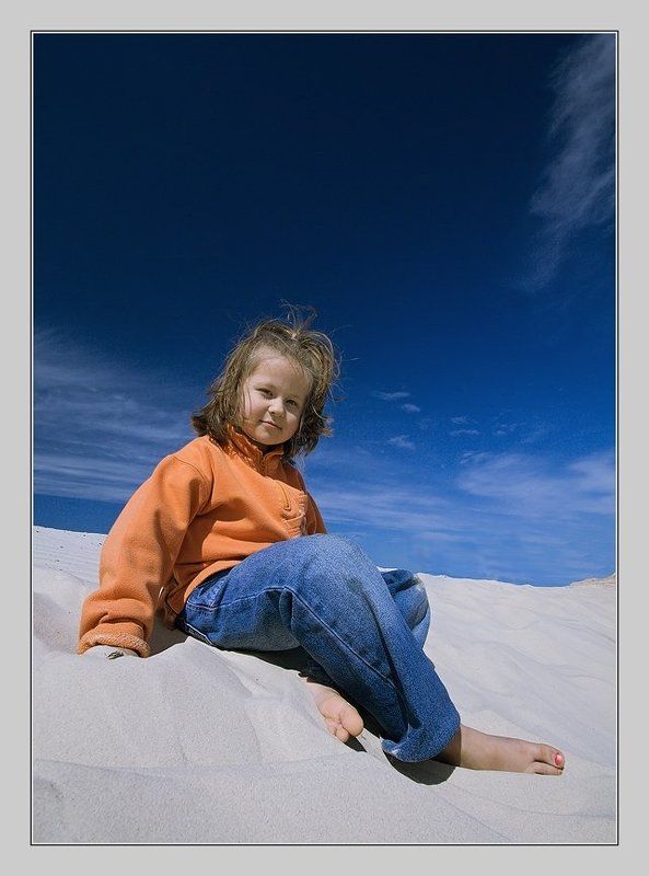 девочка, песок, небо, i_go Маргоphoto preview