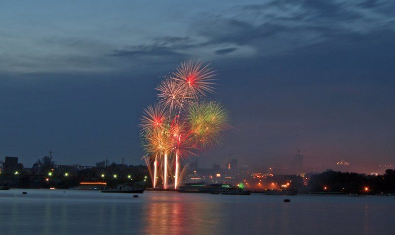 n-sk, салют, день города Небесная икебана (букетик ко дню города)photo preview