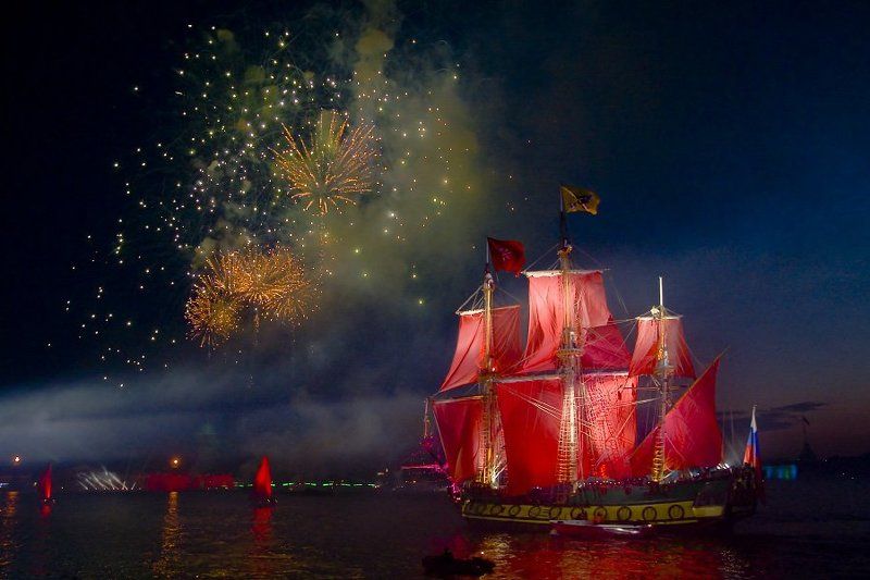 Алые парусаphoto preview