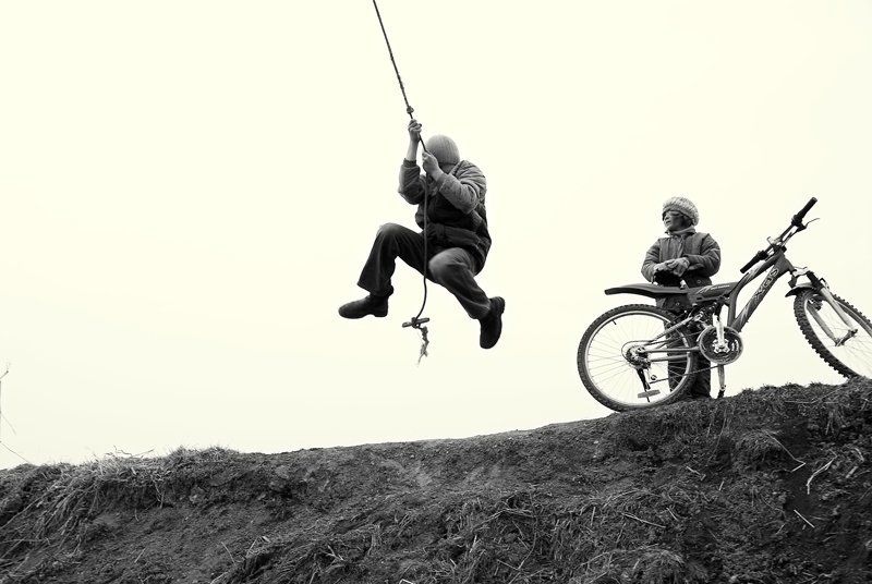 оторваться от земли photo preview