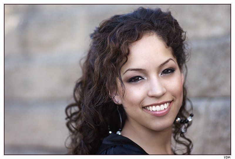 smile Эсмеральдаphoto preview