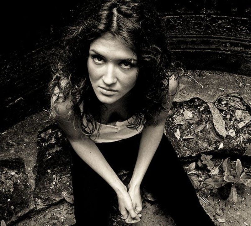 чб портрет жанровый испанкаphoto preview