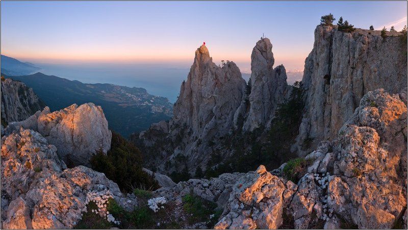 крым, ай-петри, вечер в последних лучахphoto preview