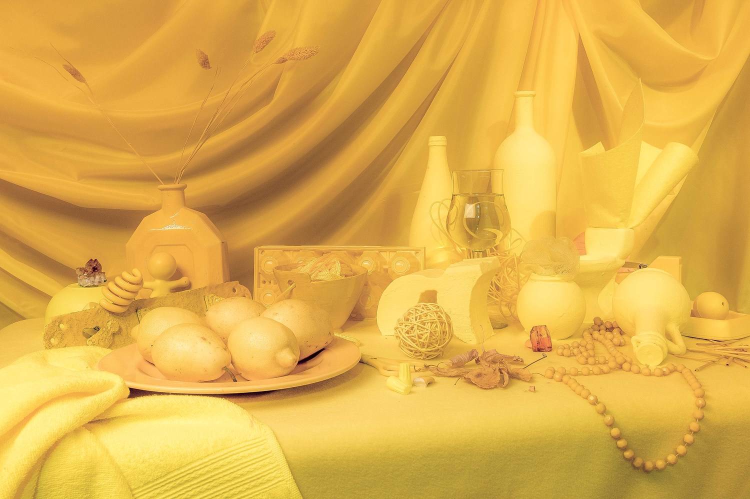 желтый, Михаил Дронов