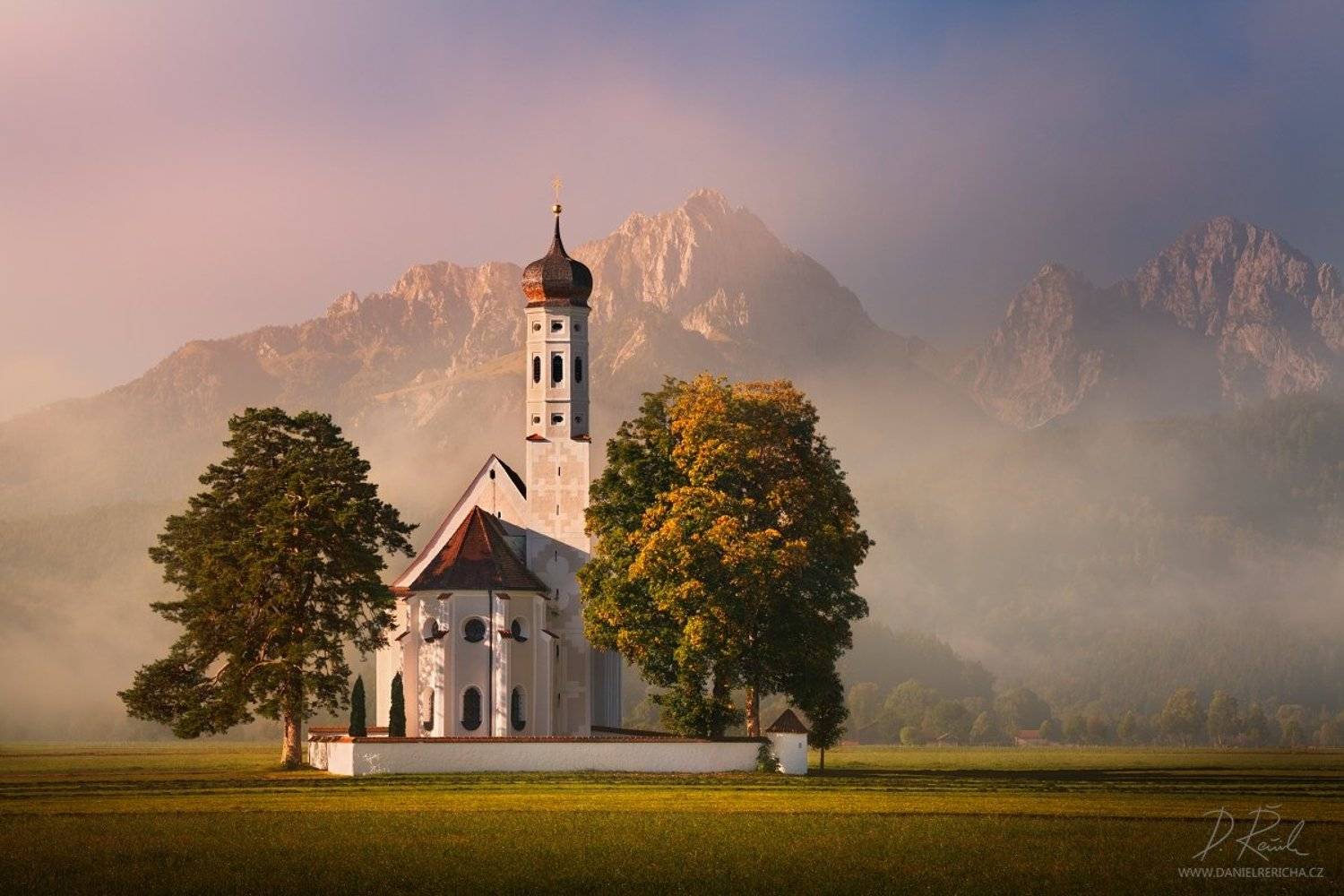 Germany, Deutschland, Bavaria, Bayern, Werdenfelser Land, Bayerisches Oberland, Alpen, Alps, St. Coloman, Coloman, Coloman Kirche, Hohenschwangau, F&uuml;ssen, Mittenwald, Free State of Bavaria, Europe, travel, church, Kirche, autumn,  autumn landscape, daniel, Daniel Rericha