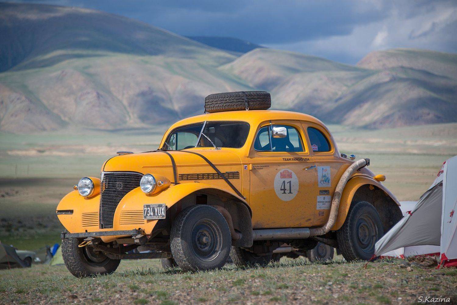 Retro-rally, Paris-Peking 2016, Republic Altai,  Paris-Peking, Altai, Retro-rally 2016, ретро-ралли 2016, париж-пекин, машины, авто, автомобили, Алтай, Горный Алтай, горы, Светлана Казина