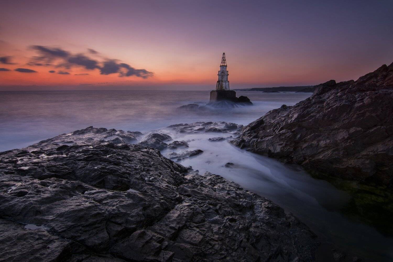 Ahtopol Lighthouse before sunrise . Автор: Radoslav Sviretsov Bulgaria , sunrise , lighthouse , beauty , landscape, nikon, Radoslav Sviretsov