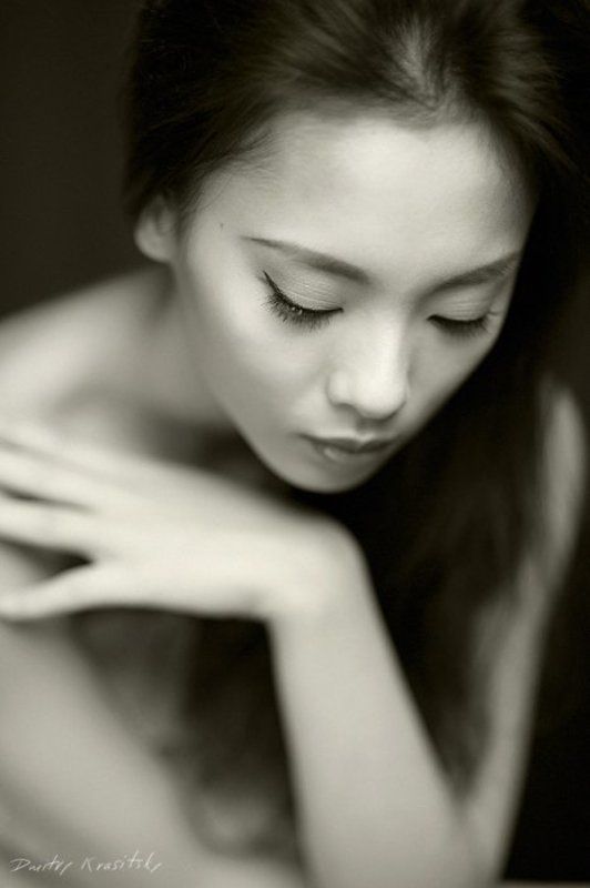 portrait,girl,studio,nikon Loanaphoto preview