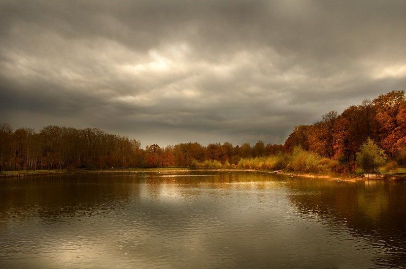 - Есть только миг между прошлым и будущим.. -photo preview