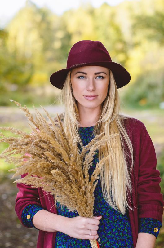 female, outdoors, portrait, fashion, people, portraiture, face Summerphoto preview